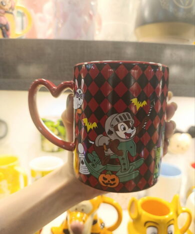 Alternative view of CHIP & DALE HEAT CHANGING MUG -کدT952